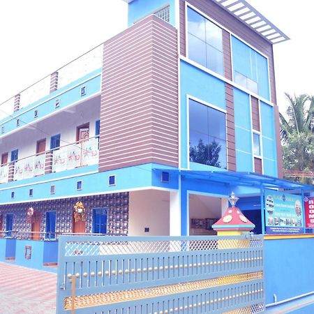 Yelagiri Egv Residency Hotel Buitenkant foto